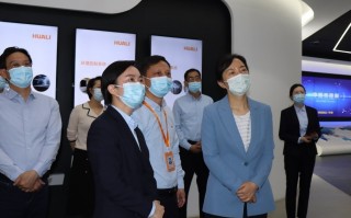 中航盛科技 常州市代市长盛蕾一行莅临中航锂电调研考察