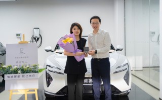 万将科技 上市48小时大定破2000，叫价70万的尊界S800，到底有啥“魅力”？